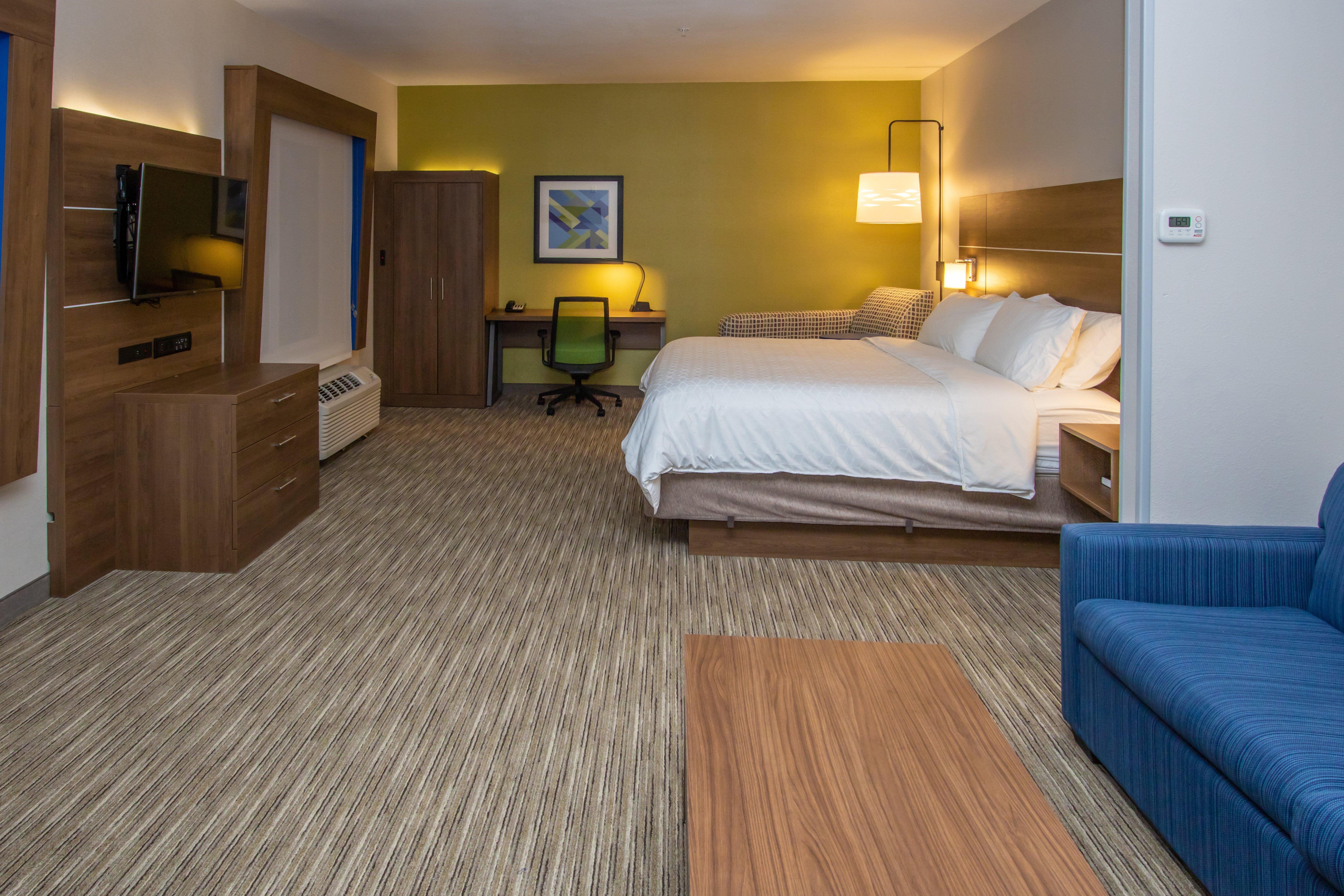 Holiday Inn Express Hotel & Suites Roseville - Galleria Area By Ihg Exterior photo